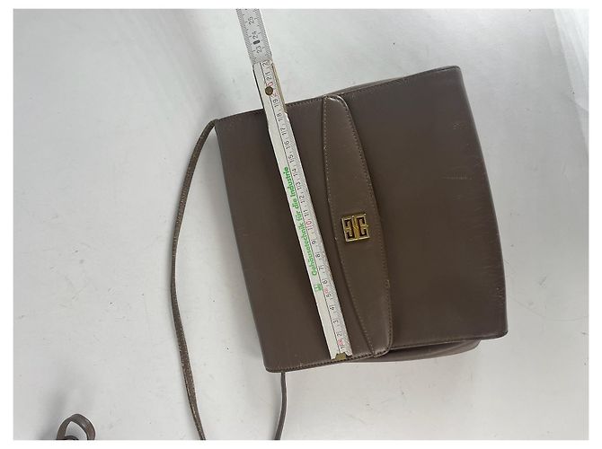 Vintage Givenchy 4G Leder Tasche Braun - Ansicht 15