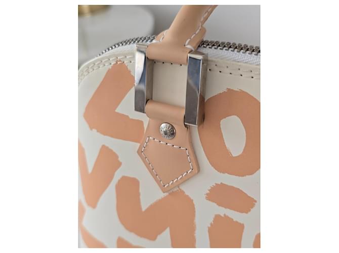 Louis Vuitton Alma Graffiti Beige - vista 16