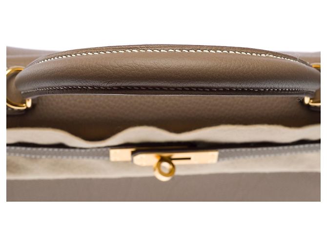 Hermès Sac HERMES Kelly 28 en Cuir Étoupe - 102604 Taupe - vue 9