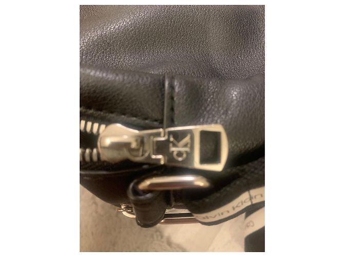 Calvin Klein Jeans camera bag leather look Black - view 7