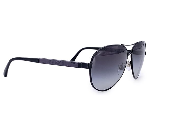 Timeless Chanel Schwarze Metall-Sonnenbrille Aviator Miroir Kollektion Mod. 4179 - Ansicht 3