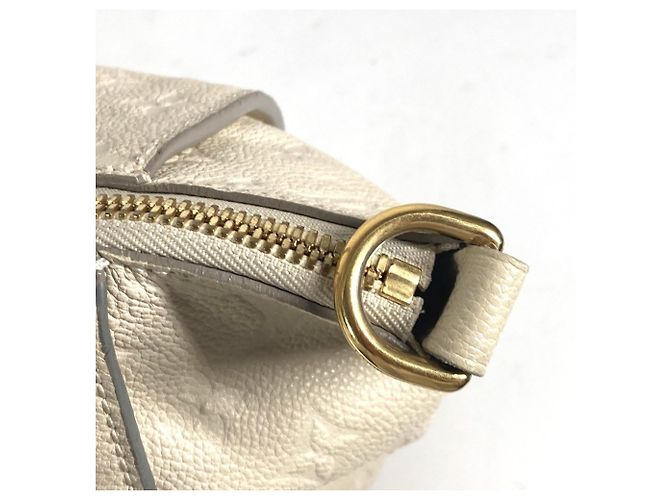 Louis Vuitton Monogram Empreinte Lumineuse PM Tote Bag White - view 12