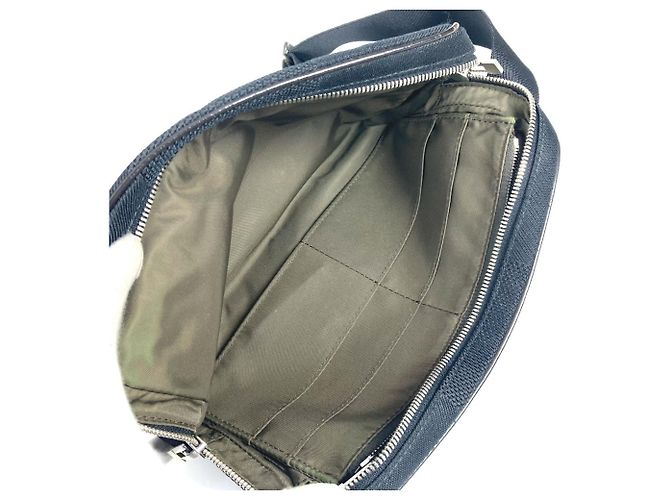 Borsa a cintura Acrobat Damier Geant Louis Vuitton Nero - vista 12