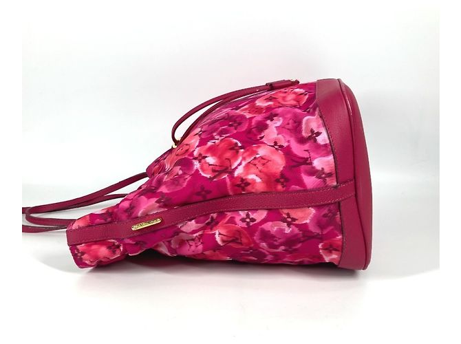 Borsa tote Noefull MM Ikat Flower di Louis Vuitton Rosa - vista 4