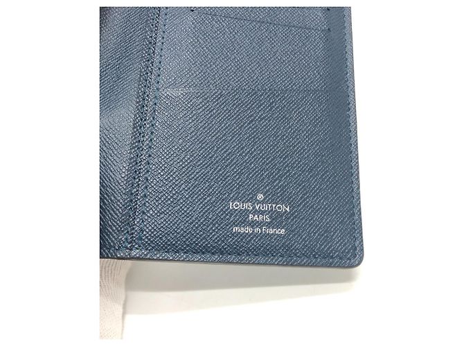 Cartera Larga Brazza en Stripe Taiga Louis Vuitton Azul Burdeos - vista 9