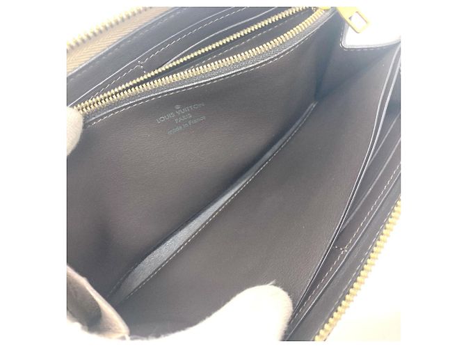 Cartera larga de cuero Taurillon Louis Vuitton - vista 10