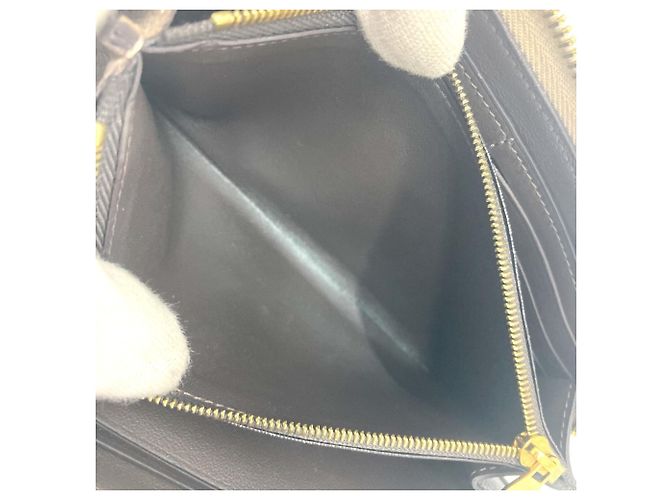 Cartera larga de cuero Taurillon Louis Vuitton - vista 15