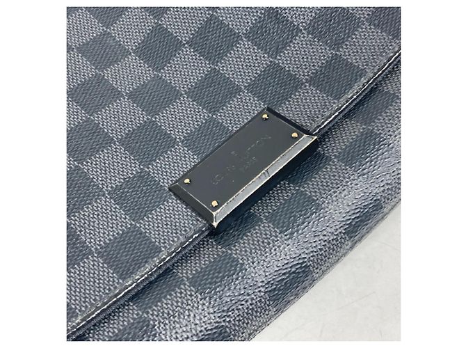 Borsa a tracolla District PM Damier Graphite di Louis Vuitton Nero - vista 11