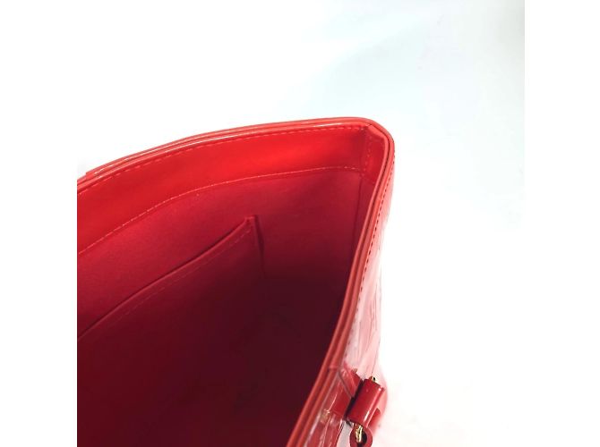 Borsa a tracolla Louis Vuitton Monogram Vernis Avalon MM Rosso - vista 7