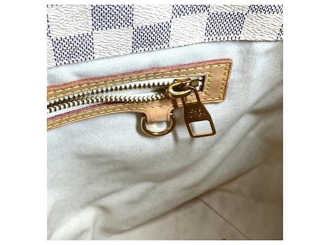 Borsa Cabas PM Plan Soleil Damier Azur Louis Vuitton Bianco - vista 15