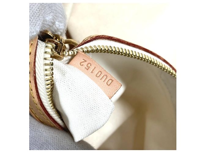 Borsa Cabas PM Plan Soleil Damier Azur Louis Vuitton Bianco - vista 18