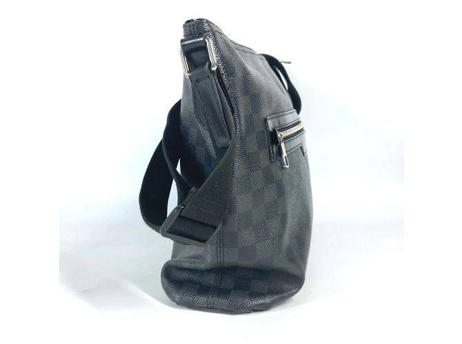 Borsa a tracolla Mick MM Damier Graphite di Louis Vuitton Nero - vista 3