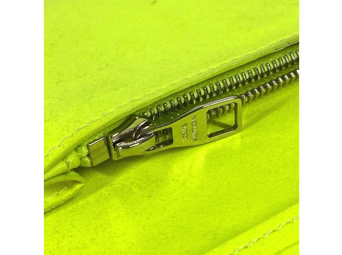 Cartera Larga Brazza Damier Infini Louis Vuitton Amarillo - vista 12