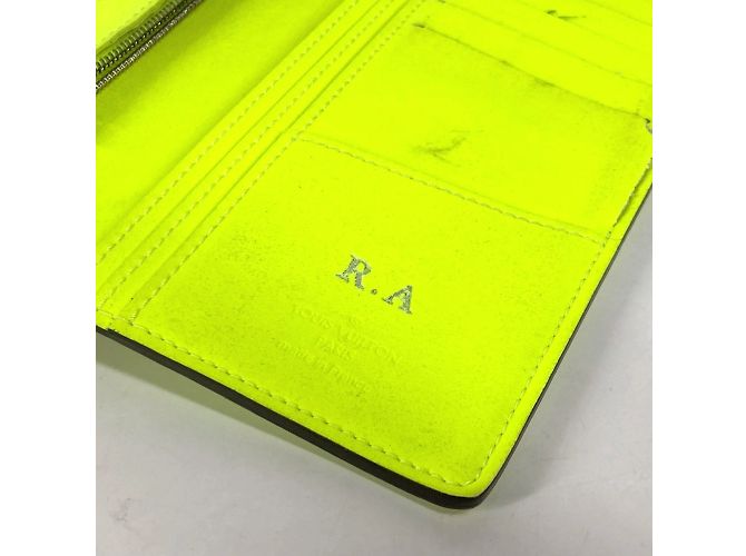 Cartera Larga Brazza Damier Infini Louis Vuitton Amarillo - vista 8