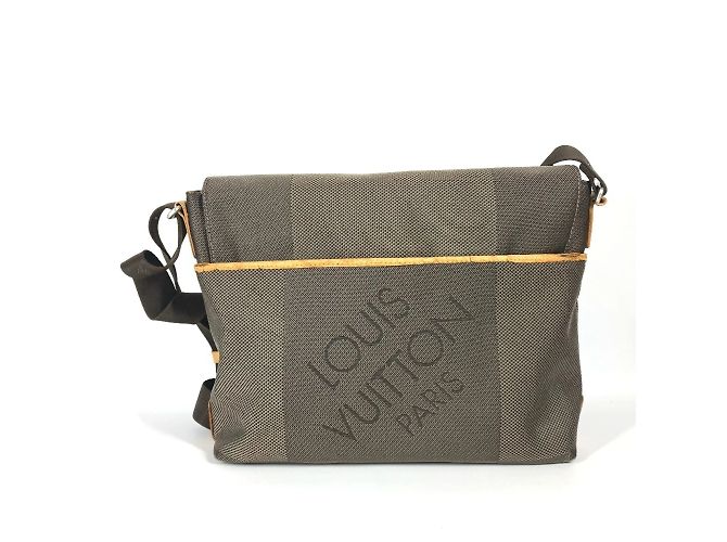 Louis Vuitton Damier Geant Roux Flap Bag Khaki - view 2