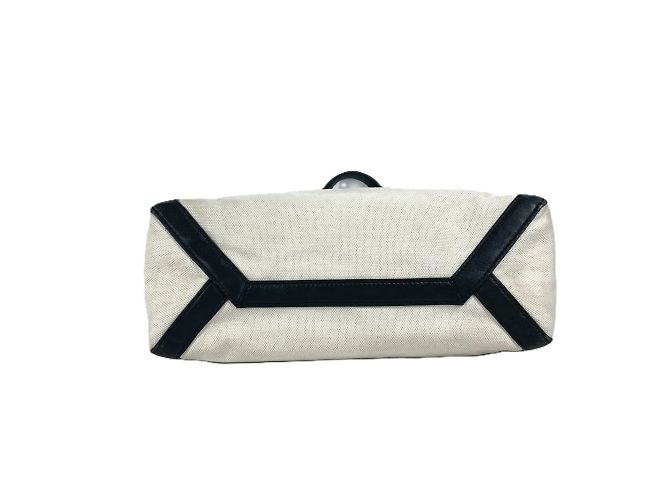 Valentino Canvas Schultertasche Schwarz Weiß - Ansicht 5