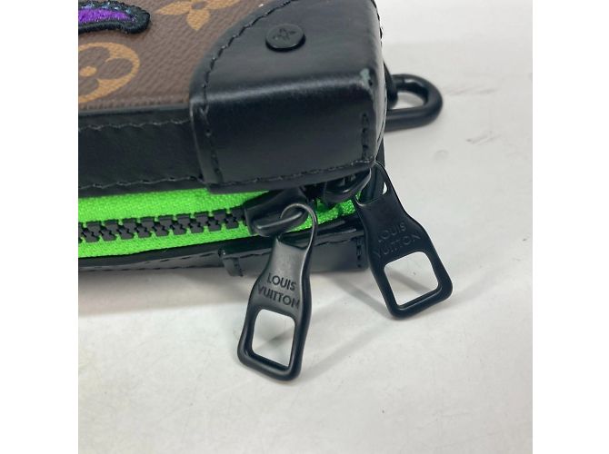Bolsa de telefone Monogram Soft Trunk da Louis Vuitton Marrom - vista 7