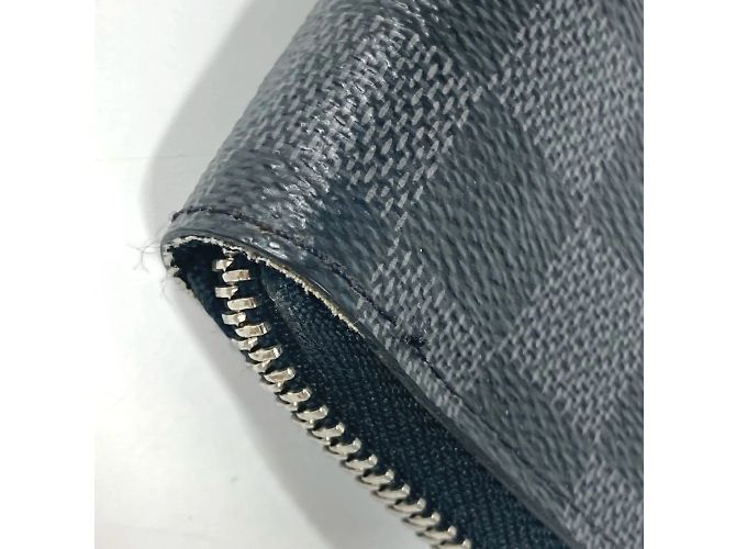 Louis Vuitton Damier Graphite Long Wallet Black - view 4