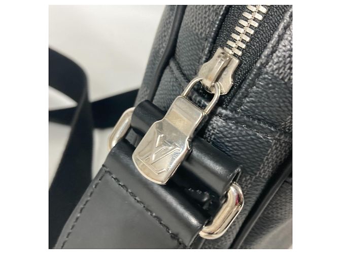 Borsa Dayton PM Damier Graphite Louis Vuitton Nero - vista 10
