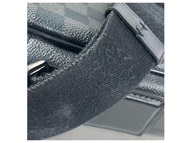 Borsa Dayton PM Damier Graphite Louis Vuitton Nero - vista 16