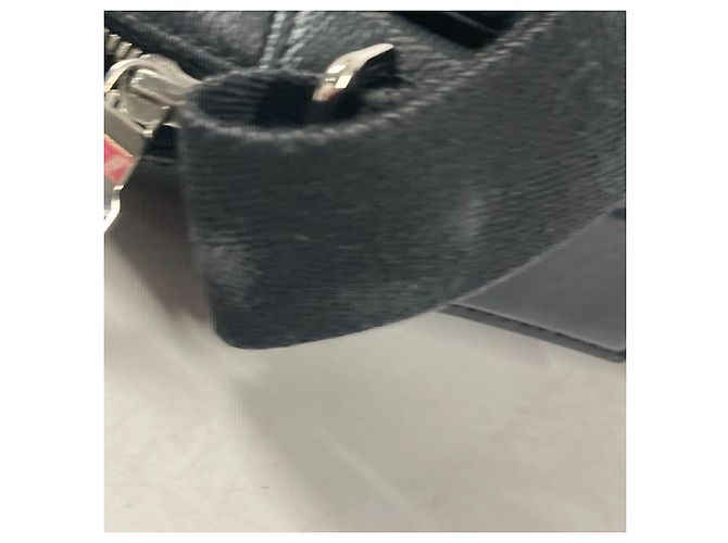 Borsa Dayton PM Damier Graphite Louis Vuitton Nero - vista 17