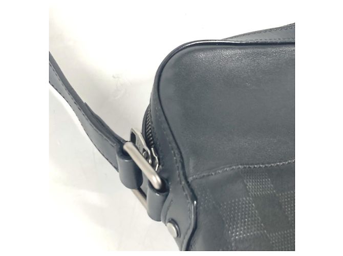 Borsa Pochette District Damier Infini Louis Vuitton Nero - vista 12