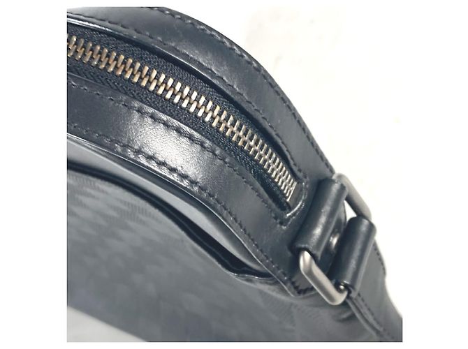 Borsa Pochette District Damier Infini Louis Vuitton Nero - vista 13