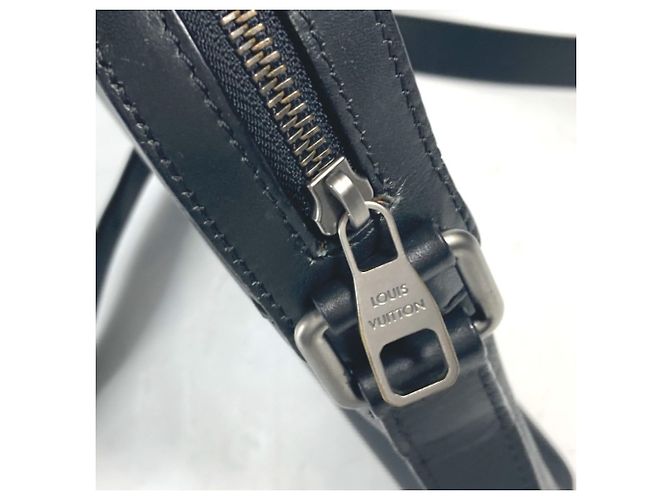 Borsa Pochette District Damier Infini Louis Vuitton Nero - vista 14