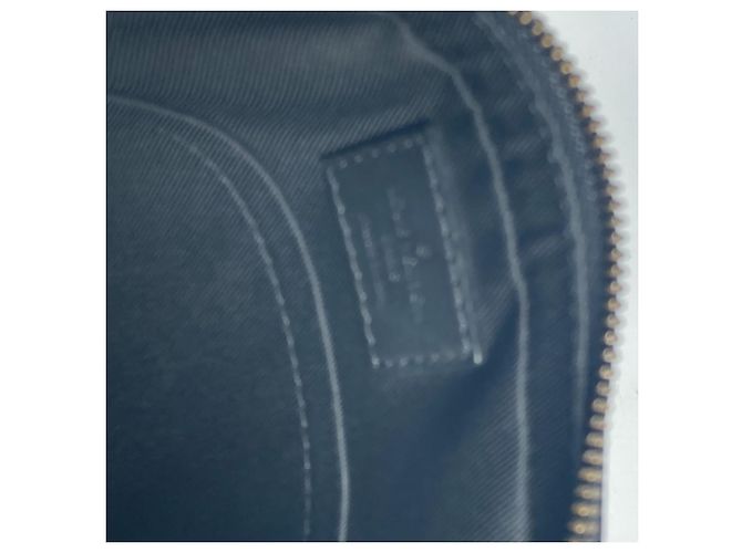Borsa Pochette District Damier Infini Louis Vuitton Nero - vista 16