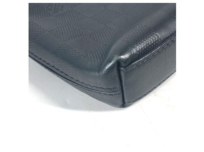 Borsa Pochette District Damier Infini Louis Vuitton Nero - vista 9