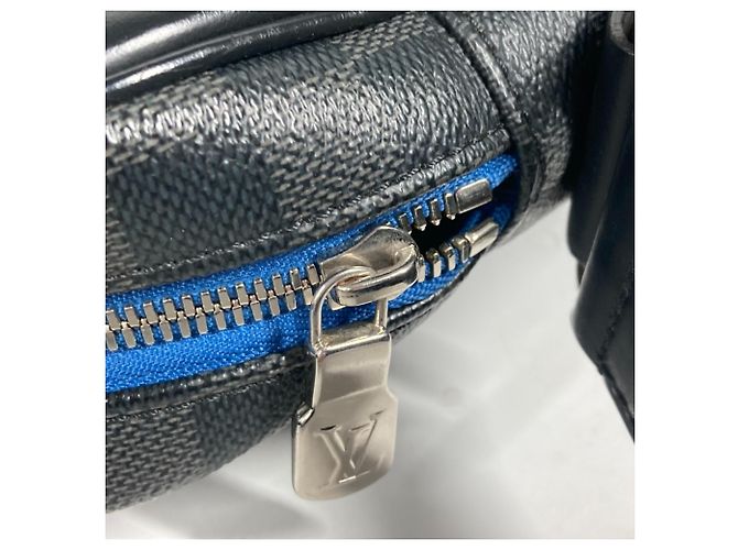 Borsa Dayton PM Damier Graphite Louis Vuitton Nero Blu - vista 7