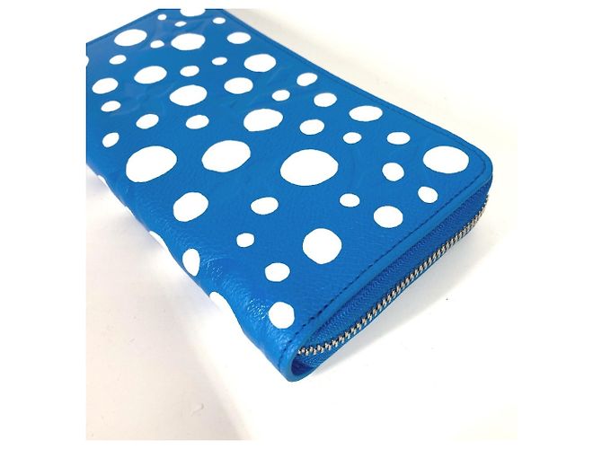 Louis Vuitton Monogram Empreinte Bi-Fold Wallet White Blue - view 2