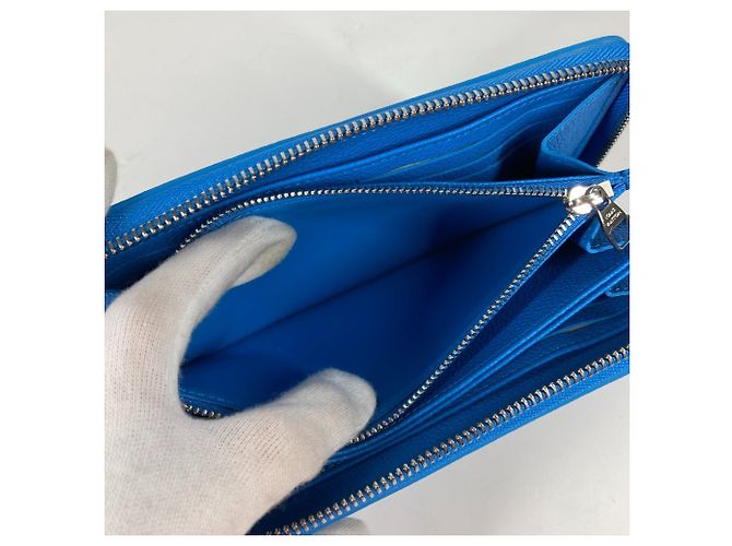 Louis Vuitton Monogram Empreinte Bi-Fold Wallet White Blue - view 5