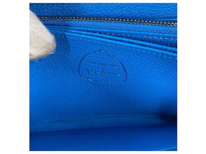 Louis Vuitton Monogram Empreinte Bi-Fold Wallet White Blue - view 8