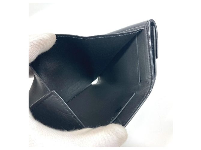 Billetera compacta Discovery Monogram Shadow Louis Vuitton Negro - vista 12