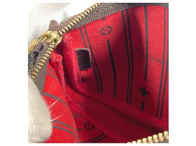 Borsa Accessorio Mini Pochette Damier T&B Louis Vuitton Marrone Rosso Damier ebene - vista 13