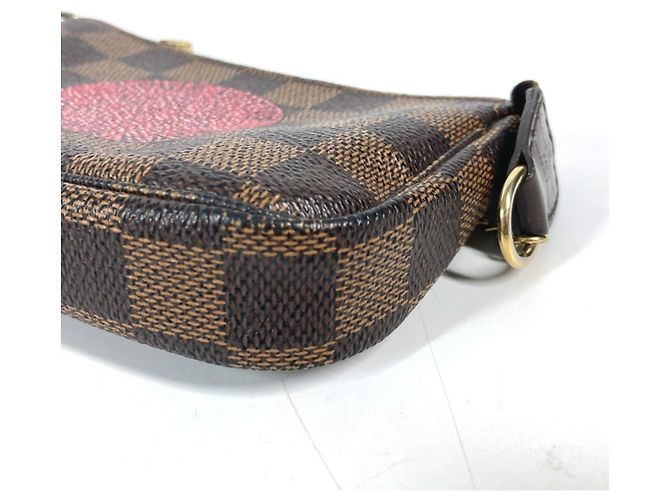 Borsa Accessorio Mini Pochette Damier T&B Louis Vuitton Marrone Rosso Damier ebene - vista 6