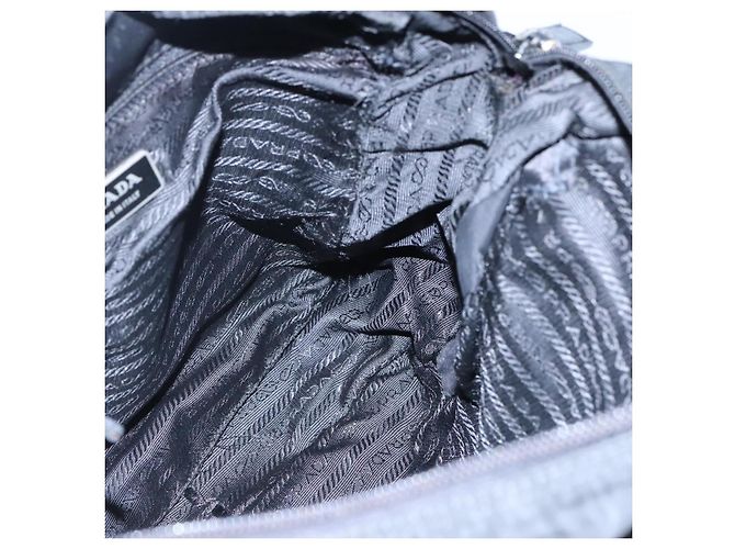 Borsa a Spalla PRADA in Nylon Nero Auth 106791 - vista 20