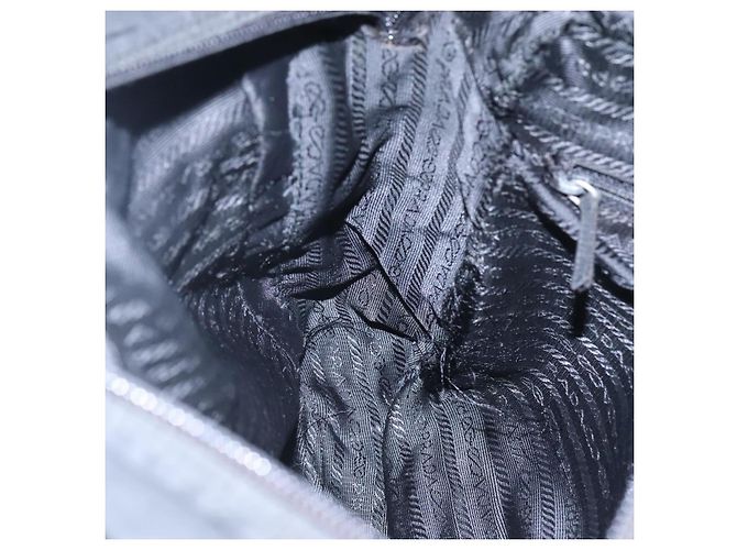Borsa a Spalla PRADA in Nylon Nero Auth 106791 - vista 21
