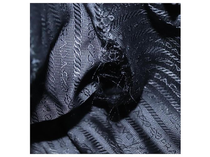 Borsa a Spalla PRADA in Nylon Nero Auth 106791 - vista 22