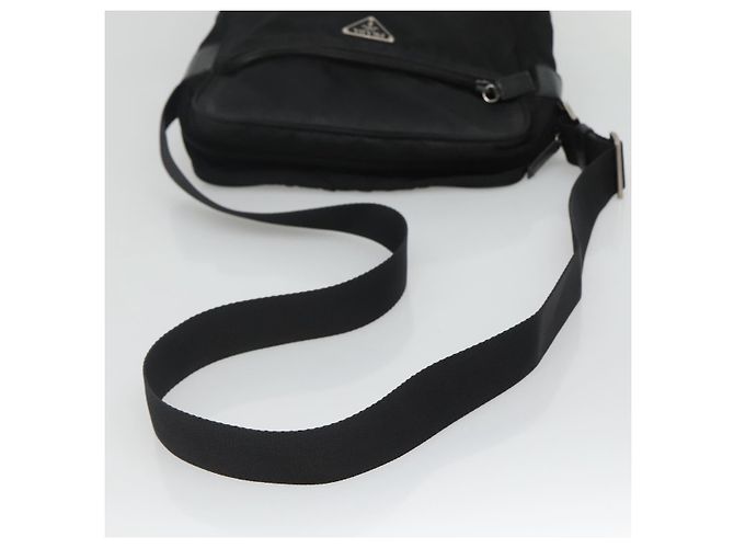 Borsa a Spalla PRADA in Nylon Nero Auth 106791 - vista 7