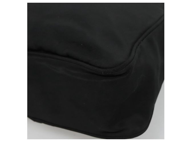 Borsa a Spalla PRADA in Nylon Nero Auth 106791 - vista 9