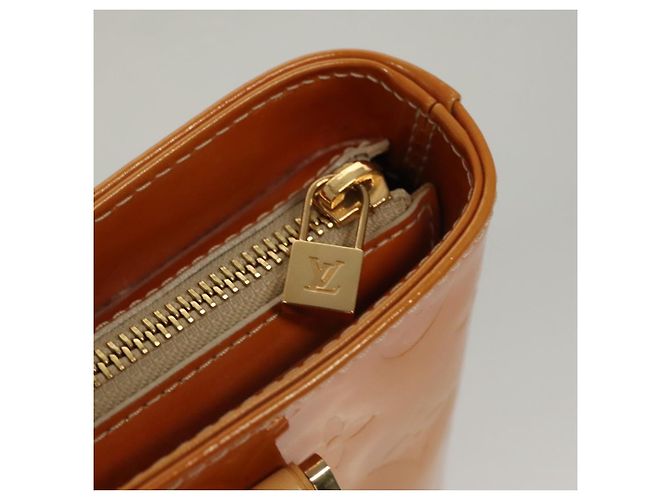 LOUIS VUITTON Monogram Vernis Bolsa de Mano Houston Amarillo M91121 LV Auth BA914 - vista 17
