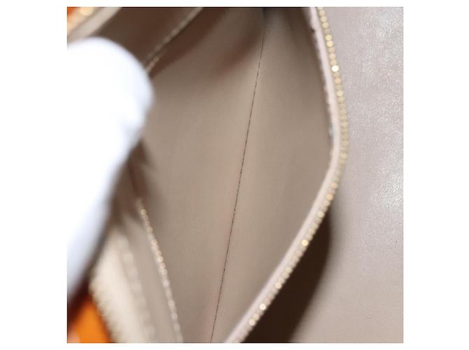 LOUIS VUITTON Monogram Vernis Bolsa de Mano Houston Amarillo M91121 LV Auth BA914 - vista 23