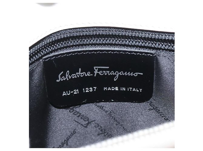 Borsa a spalla in pelle beige Salvatore Ferragamo Auth ac3690 - vista 12