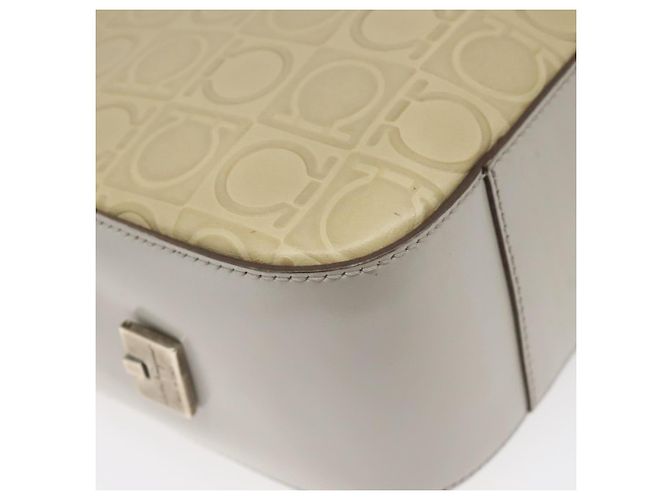 Borsa a spalla in pelle beige Salvatore Ferragamo Auth ac3690 - vista 15