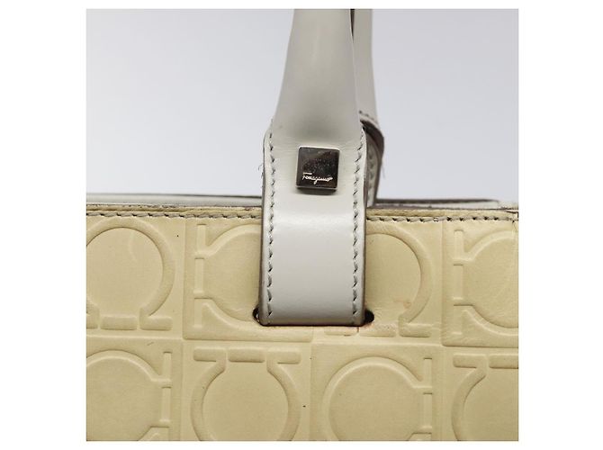 Borsa a spalla in pelle beige Salvatore Ferragamo Auth ac3690 - vista 17