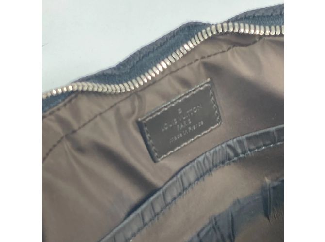 Borsa 2WAY Louis Vuitton Damier Geant Associé PM Nero - vista 10