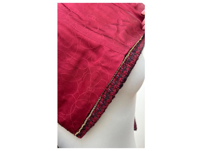 Chaqueta Chanel de tweed burdeos con botones CC Negro Roja Púrpura - vista 6