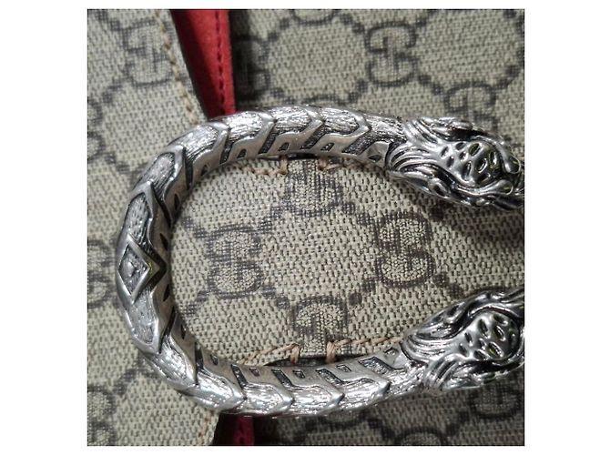 Borsa a Spalla Gucci Medium Dionysus GG in Tela Beige Rosso Bordò - vista 6